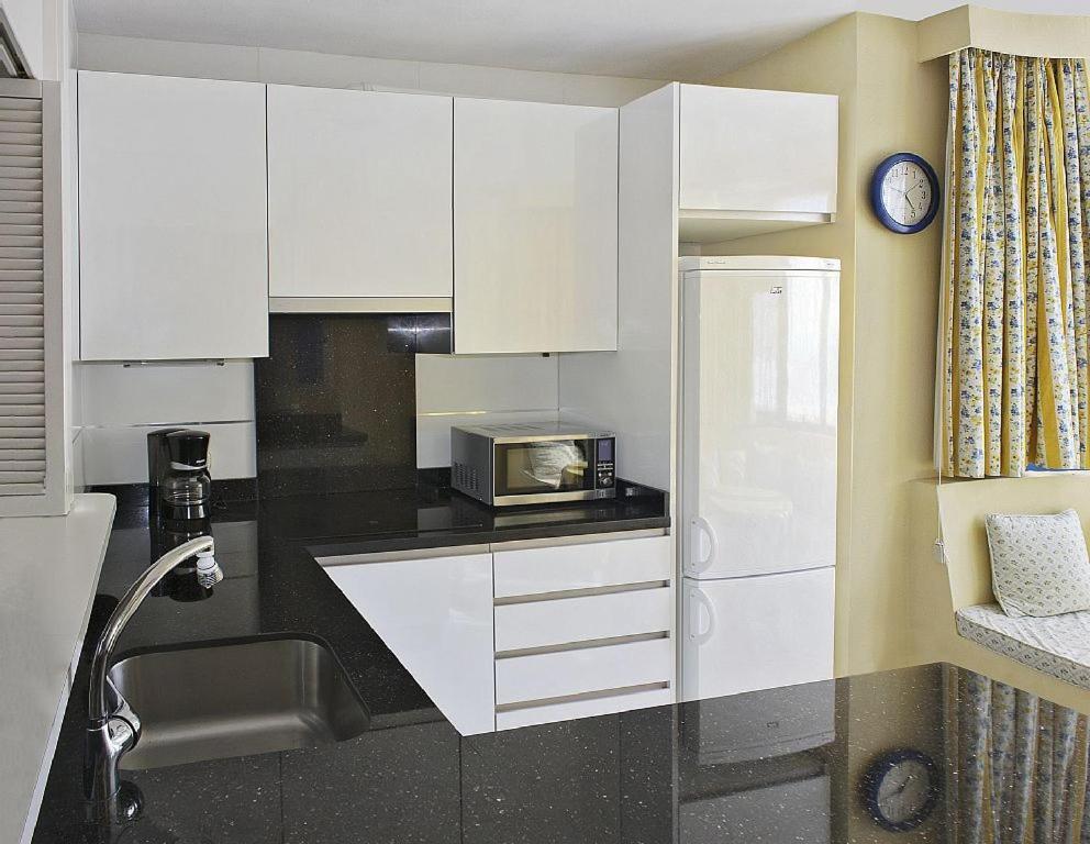 Duplex Apartment On The Beach 71 Marbella Kültér fotó